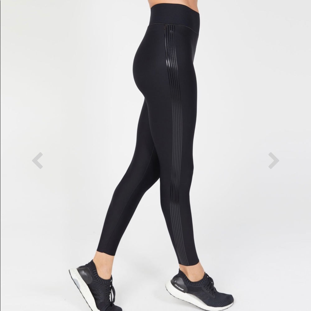Ultracor Six Stripe Legging